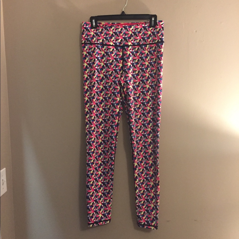 VSX Sport “Knockout” Yoga Leggings